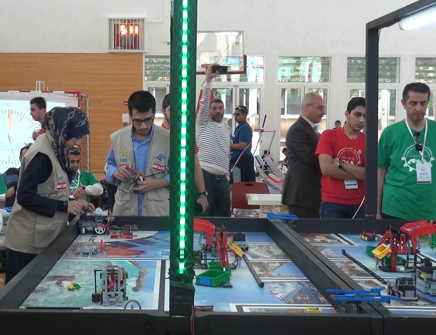 مدارس المهديّ (ع) تتألّق في البطولة العربيّة التاسعة للروبوت