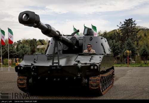 ازاحة الستار عن اسلحة ومعدات دفاعية ايرانية جديدة