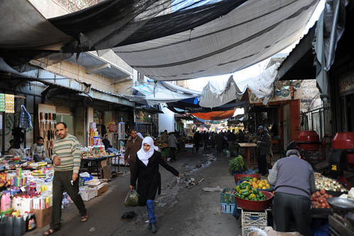 سوقُ الزاوية بغزة .. نمطٌ تراثيٌ رائع