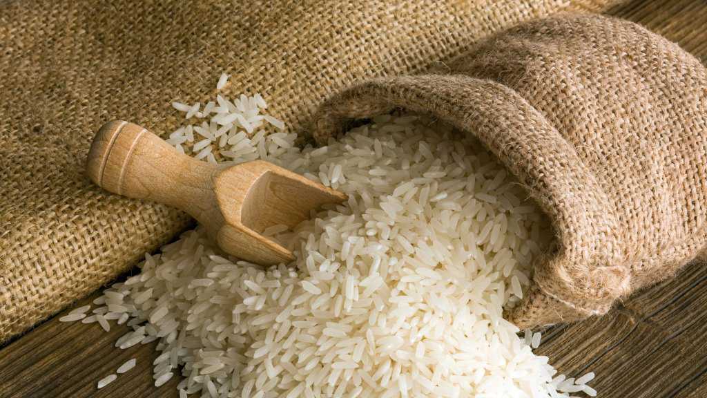  لا تحتفظ بالأرز لتناوله في اليوم التالي.. اكتشف خطره على صحتك
