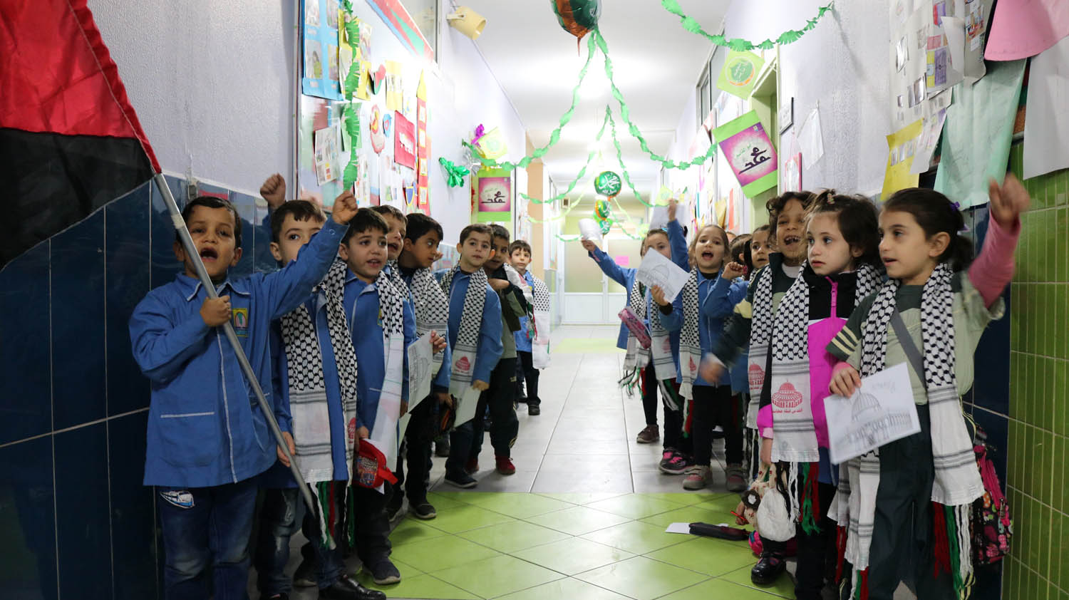 مدارس المهدي تلبّي نداء القدس وفلسطين