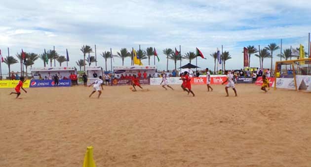 beach_football820615_5_630