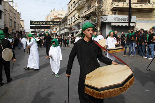 النبطية تحيي (التاسوعاء) من المحرم بمسيرة حسينية حاشدة