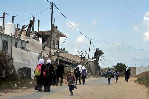 عام على حرب غزة..والعائلات الفلسطينية لا تزال مشرّدة 