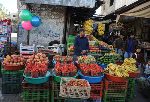 سوقُ الزاوية بغزة .. نمطٌ تراثيٌ رائع