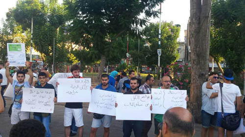 تظاهرات في مختلف المناطق اللبنانية رفضاً للفساد