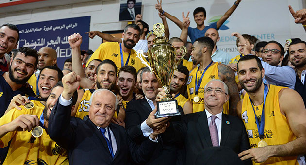 الرياضي بيروت يُتوج بطلاً لدورة حسام الحريري لكرة السلة 