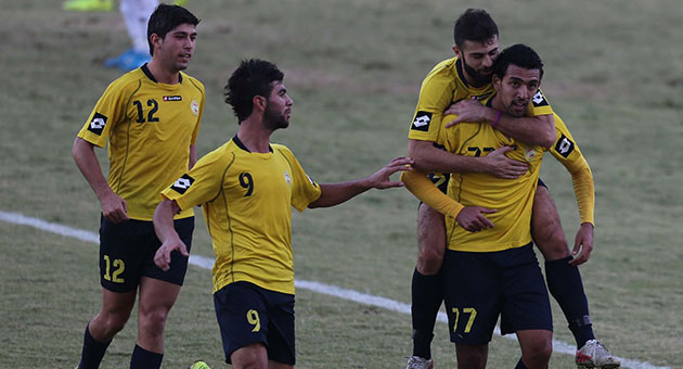 العهد يتشبّث بالصدارة بفوزه على النبي شيت 5-0