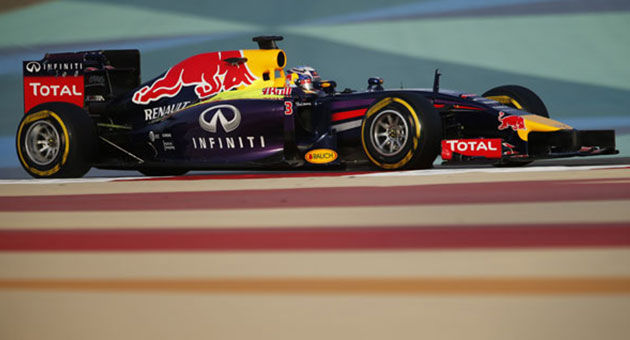  فيراري ومرسيدس يسيطران على التجارب الحرة لسباق البحرين