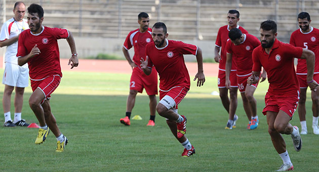 سوني سعد يلتحق في تمارين منتخب لبنان لكرة القدم 