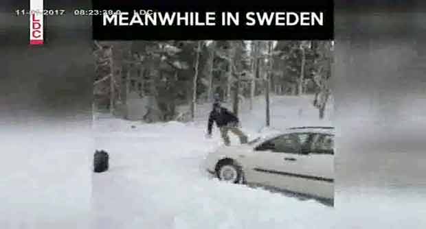   بالفيديو..رياضة خطرة تزلج بهلواني فوق سيارة في السويد