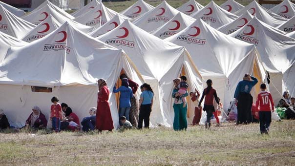 لهذه الاسباب يريد اردوغان تجنيس اللاجئين السوريين في تركيا...