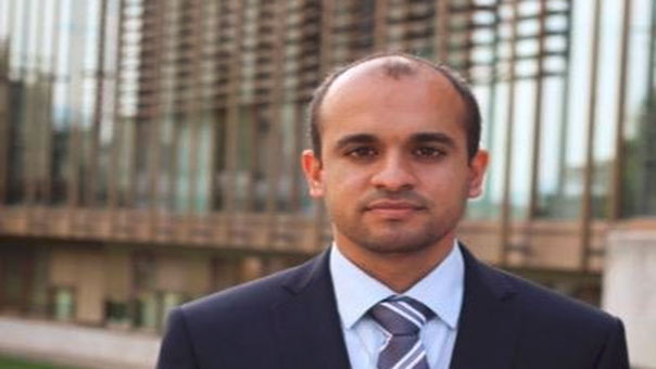 السعودية: محاكمة غيابية للناشط الحقوقي علي الدبيسي
